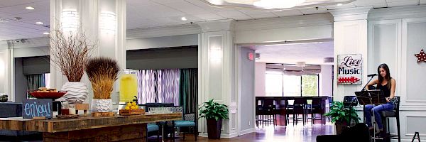 Holiday Inn Express Nashville Downtown Conf Ctr